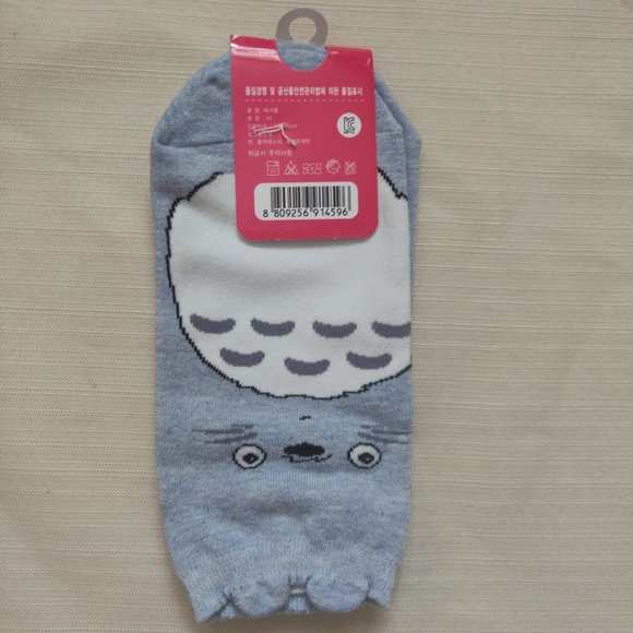 Ghibli's Totoro Socks 23-25cm | Made in Korea | Cute Gifts - Picture 2 of 3